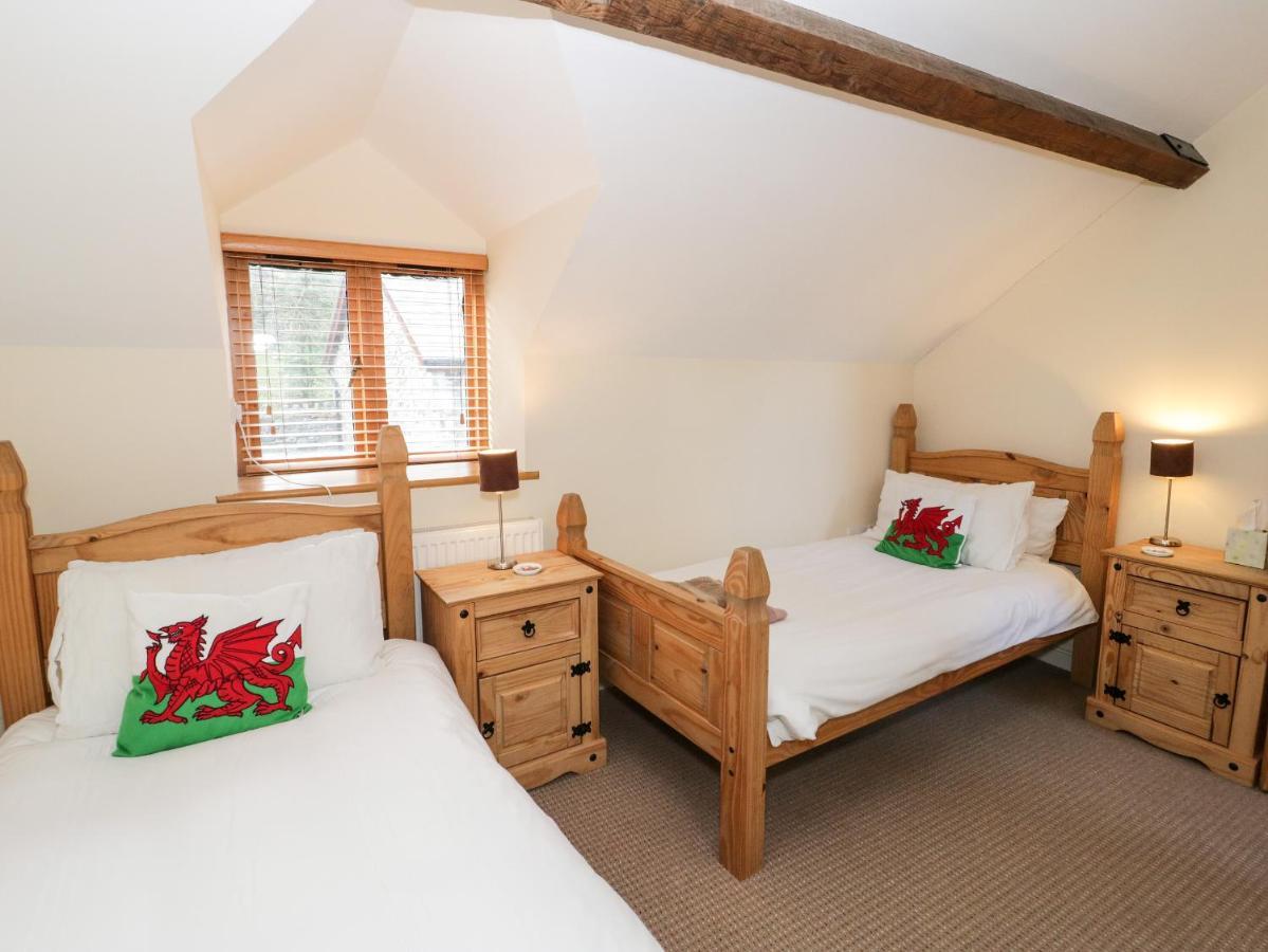 2 Hwyrfryn Stables Villa Penmaenmawr Exterior photo
